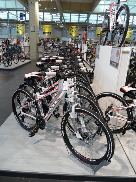 Pedalando mundo afora