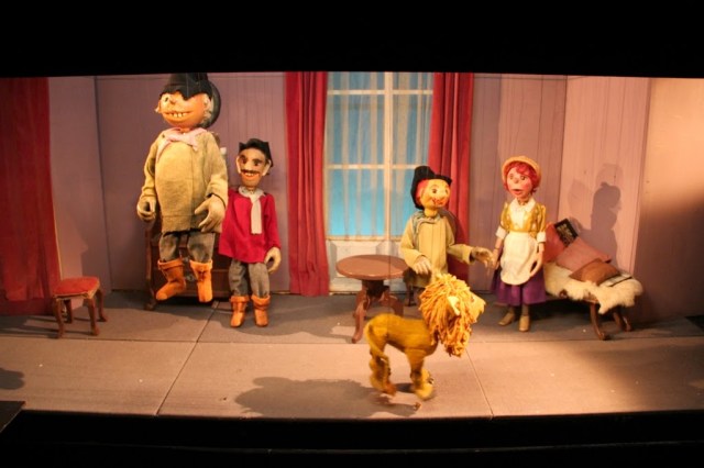 Teatro de fantoches - Basler Marionetten Theater - Basel Suíça