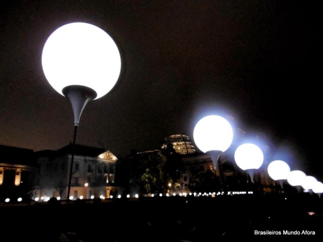 25 anos: Queda do Muro de Berlim 25 anos: Queda do Muro de Berlim