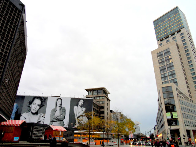 Impressões da famosa rua Kudamm em&nbsp;Berlim